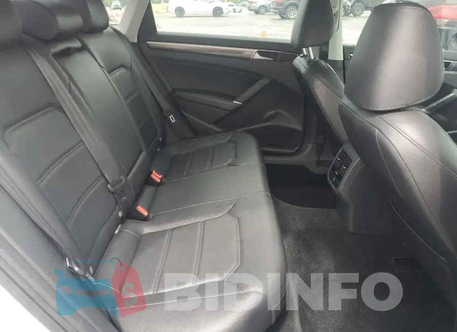 1VWBT7A38GC061488 Photo# 10