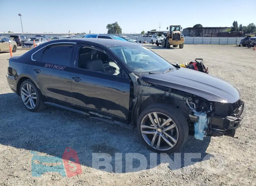 1VWDT7A37HC037564 Photo# 4