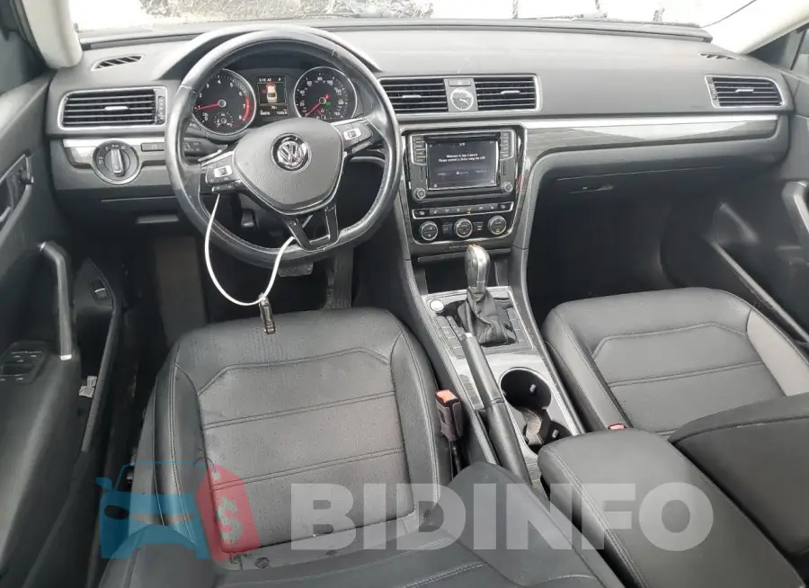 1VWGT7A3XHC053786 Photo# 8