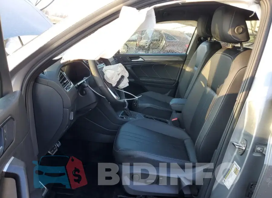 3VVCB7AX5RM129682 Photo# 7