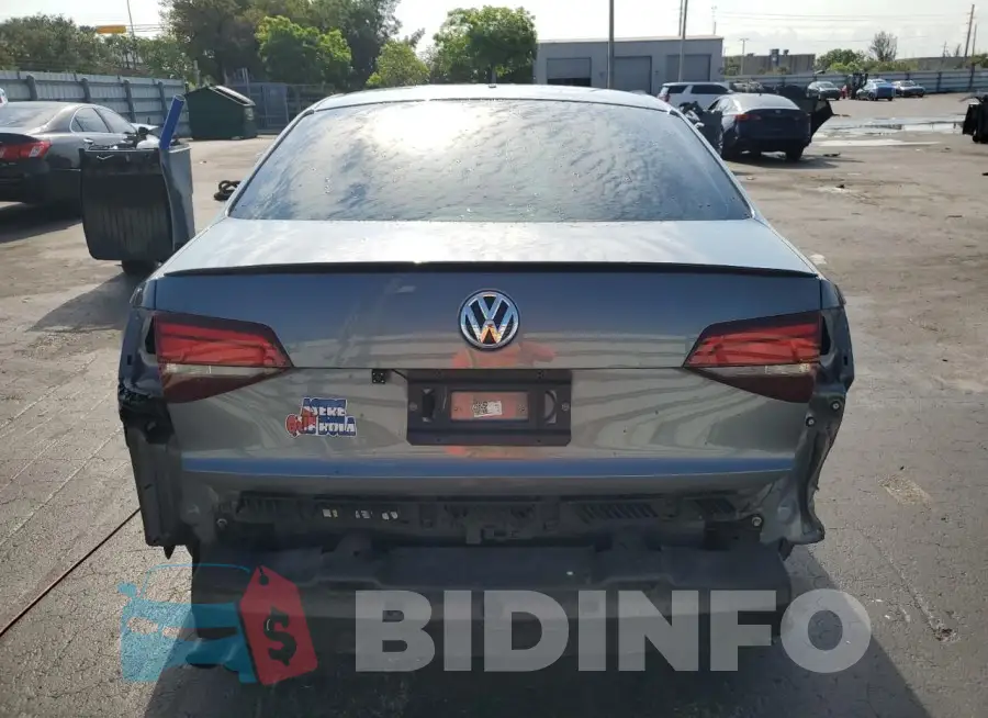 3VW267AJ3GM290147 Photo# 6
