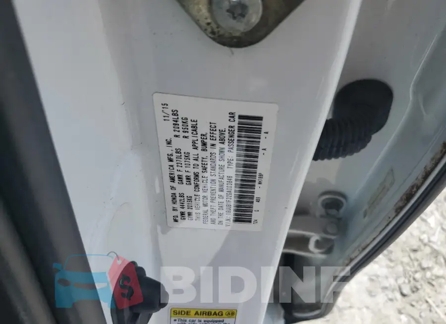 19UUB1F32GA003846 Photo# 12