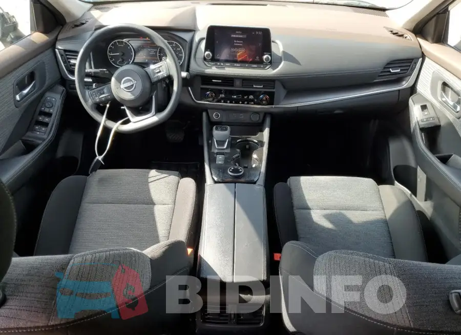 JN8BT3BBXPW220984 Photo# 8
