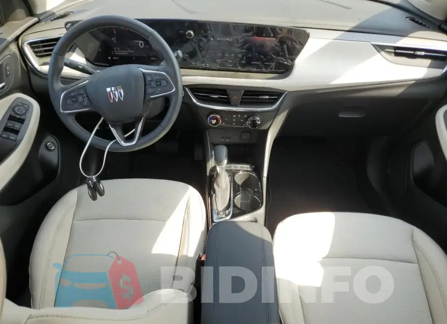 KL4AMBSP0SB007465 Photo# 8