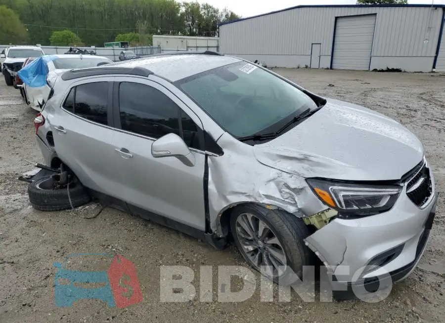 KL4CJCSB1HB116988 Photo# 4