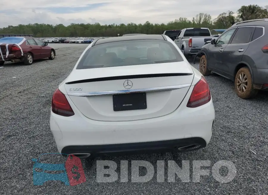 WDDWF8DB4LR558023 Photo# 6