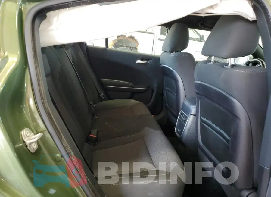 2C3CDXJG2KH757748 Photo# 10