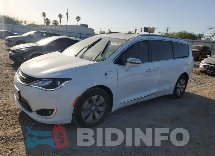 2C4RC1N70JR289737 Photo# 1
