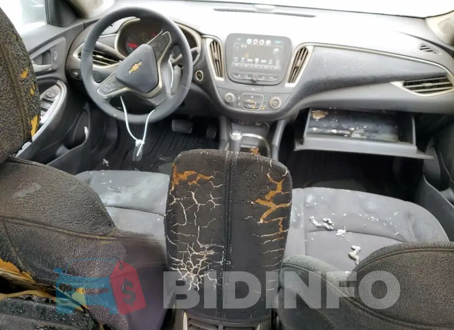 1G1ZD5STXJF130827 Photo# 8