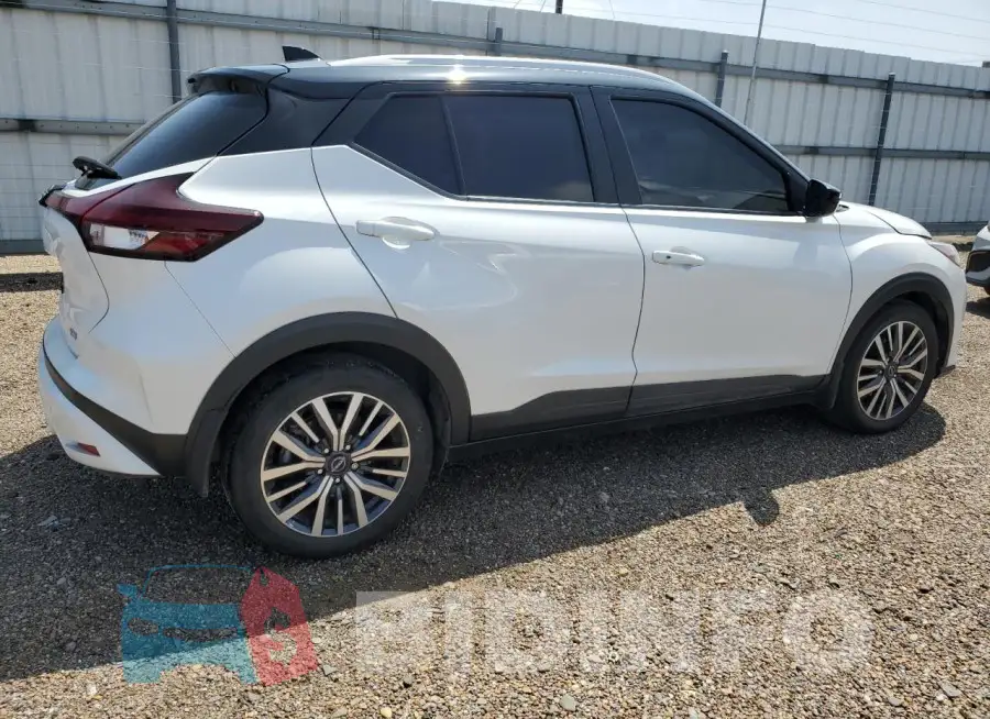3N1CP5CV5PL548783 Photo# 3