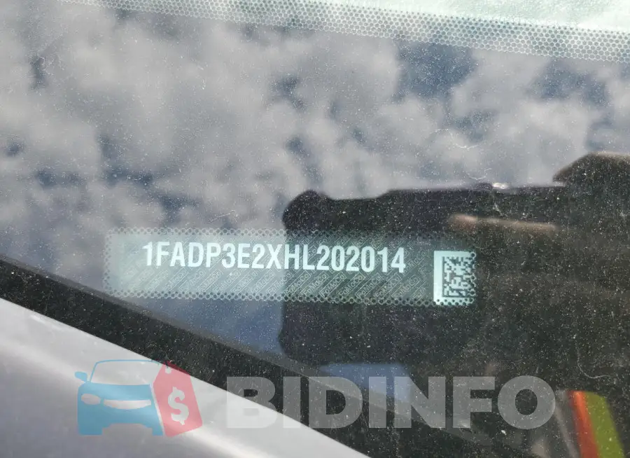 1FADP3E2XHL202014 Photo# 12