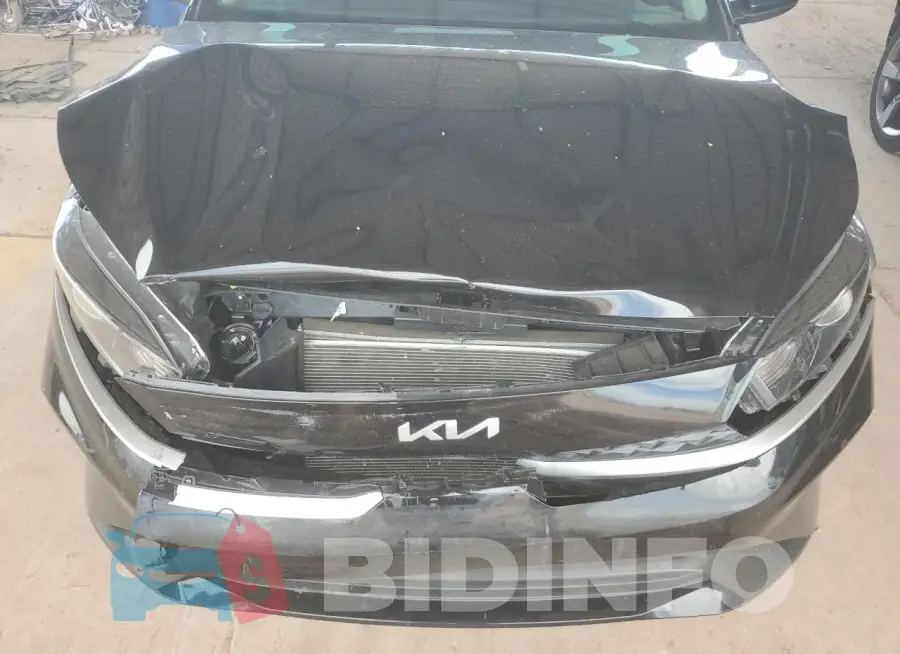 3KPF24AD7RE817516 Photo# 11