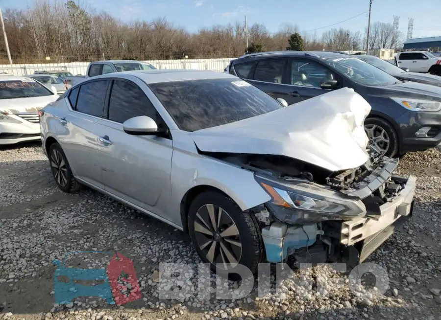1N4BL4EV6LC186082 Photo# 4