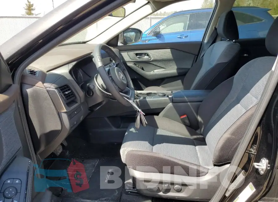 JN8BT3BBXPW220337 Photo# 7