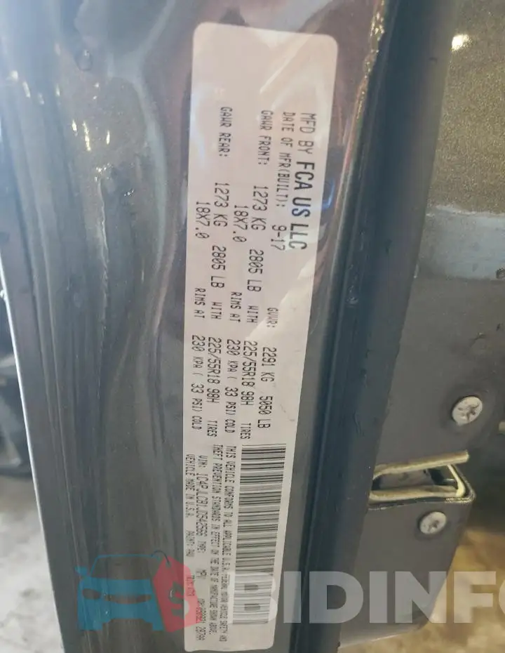1C4PJLCB1JD542566 Photo# 14