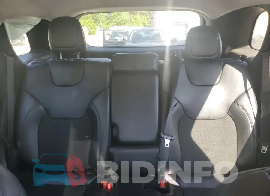 1C4PJLLB4MD220993 Photo# 10