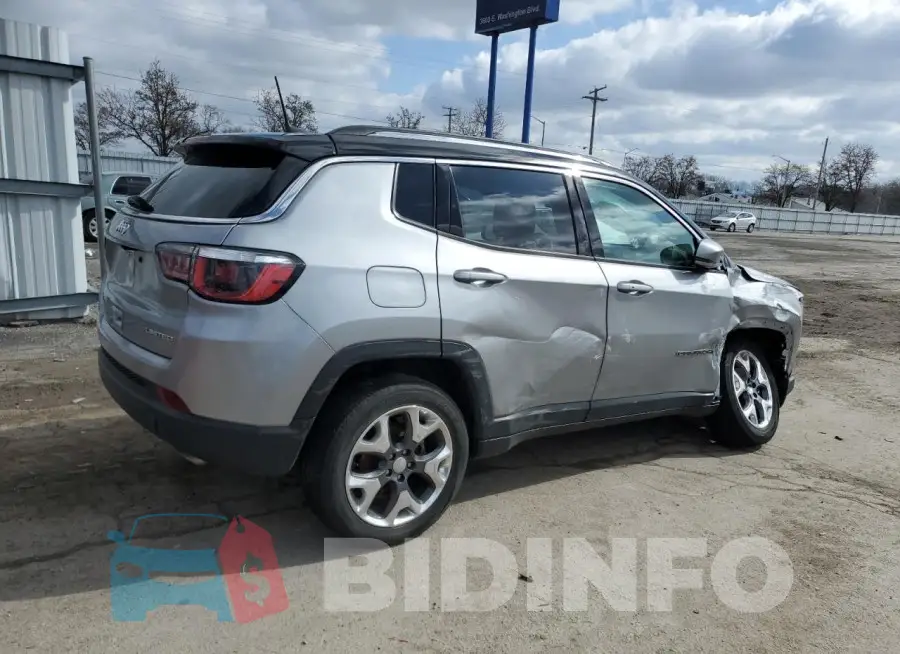 3C4NJDCB1LT128083 Photo# 3