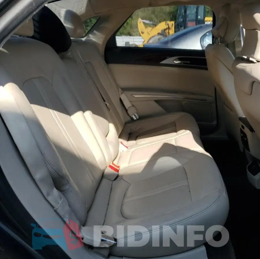 3LN6L2GKXGR610773 Photo# 10