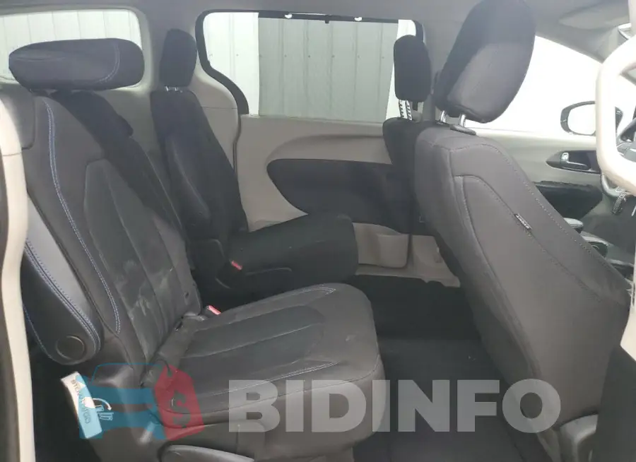 2C4RC1FG6MR515072 Photo# 11