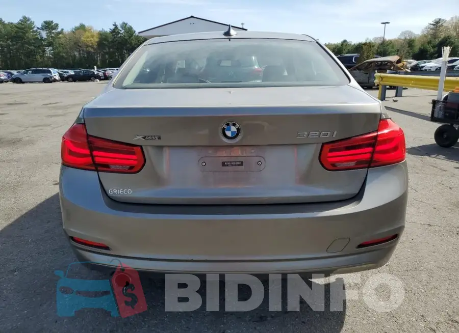 WBA8A3C57GK551644 Photo# 6
