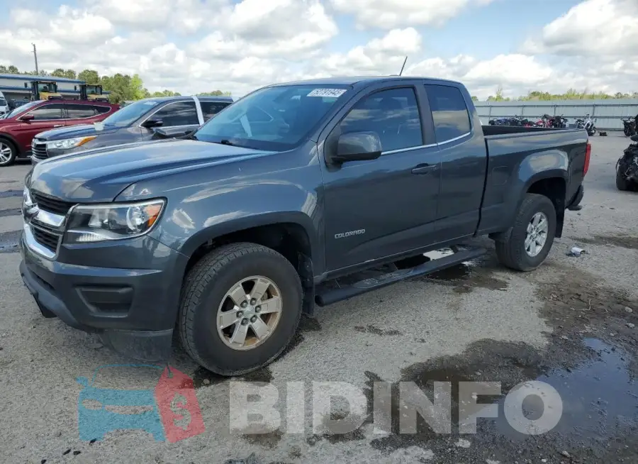 1GCHSBE30G1376889 Photo# 1