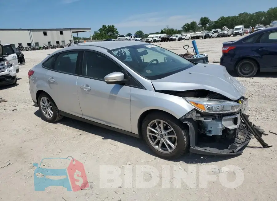 1FADP3F21GL289735 Photo# 4