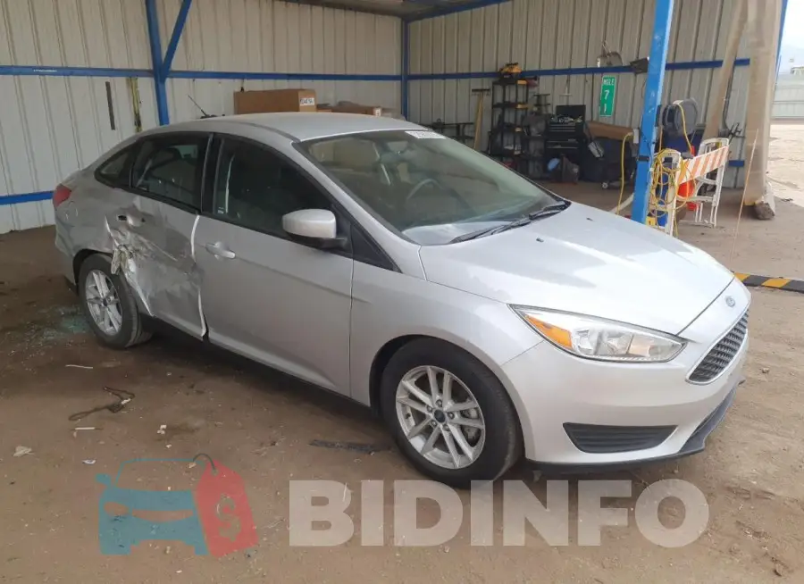 1FADP3F29JL278201 Photo# 4