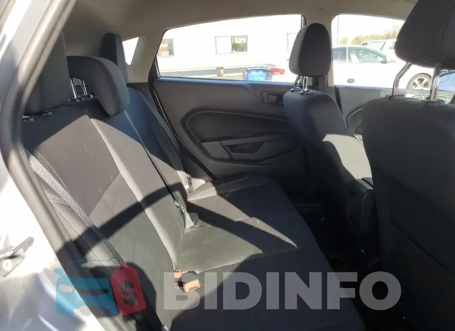 3FADP4EJ3HM158384 Photo# 10