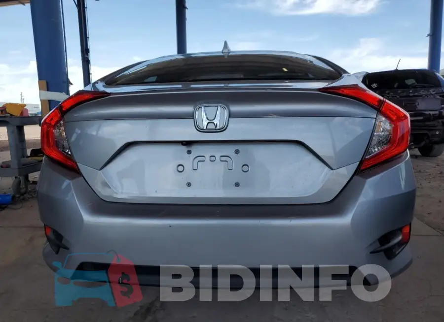 19XFC2F70HE032015 Photo# 6