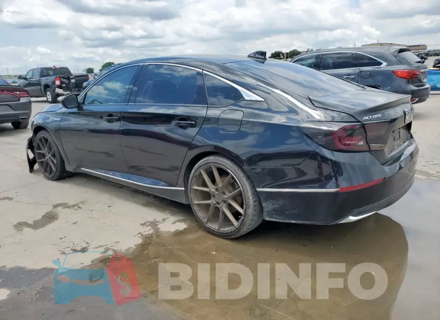 1HGCV3F40KA020161 Photo# 2