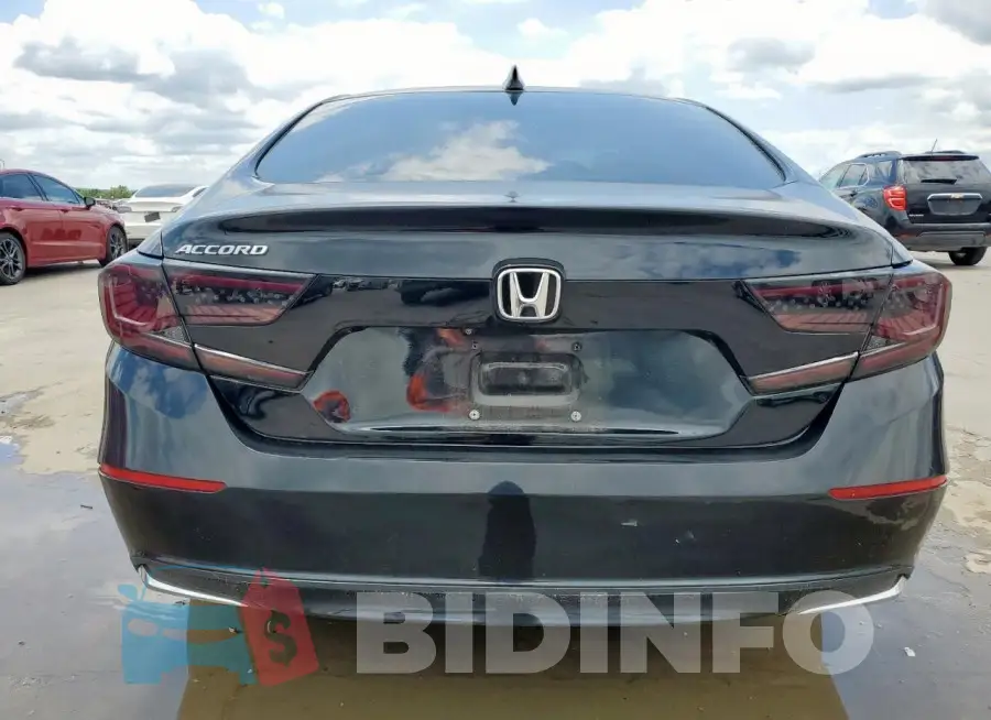 1HGCV3F40KA020161 Photo# 6