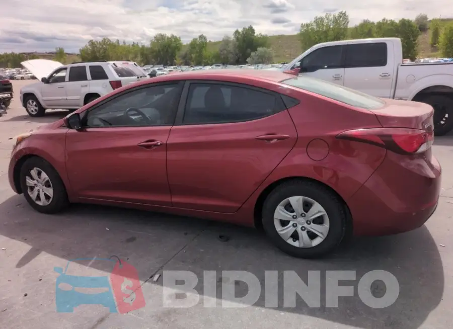 5NPDH4AE2GH693131 Photo# 2