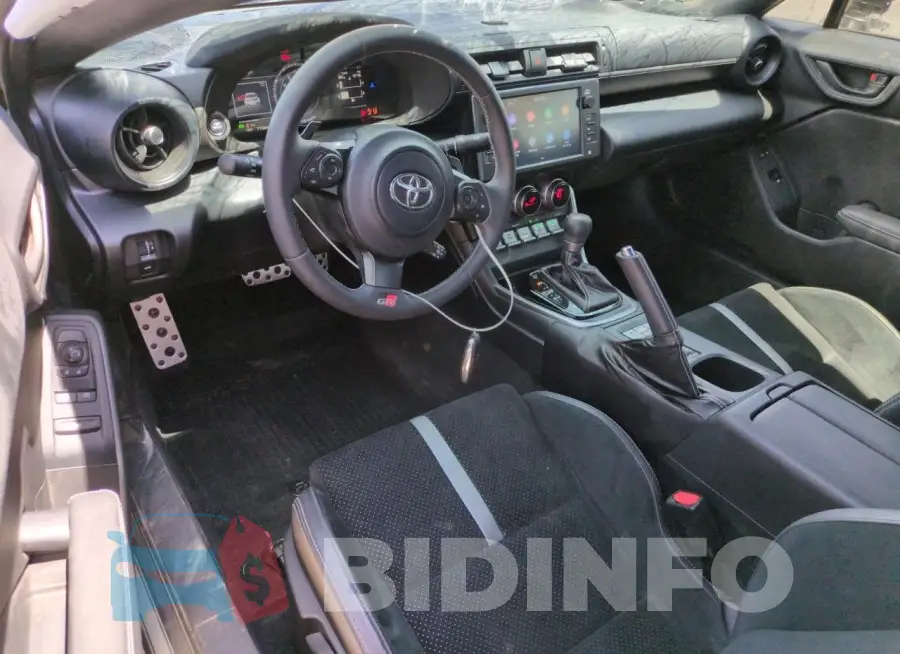 JF1ZNBE15R8750021 Photo# 8
