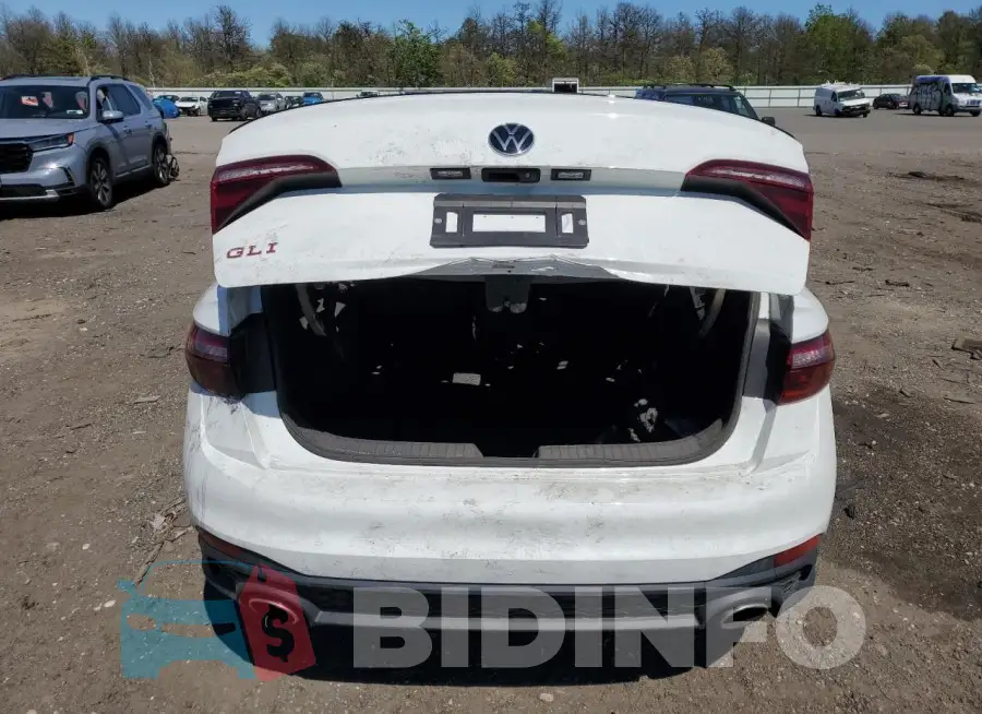 3VW8T7BU2RM021071 Photo# 6