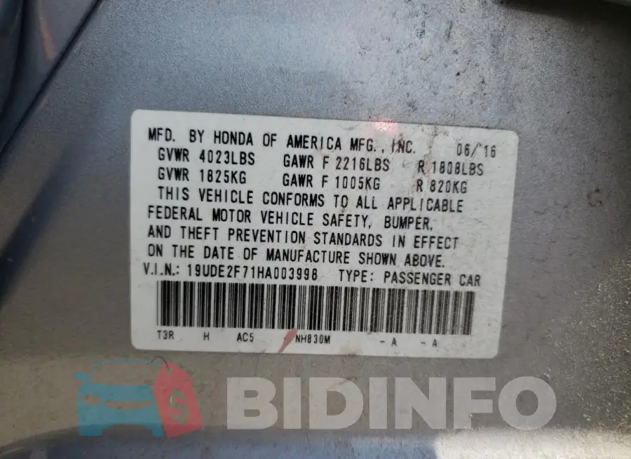 19UDE2F71HA003998 Photo# 12