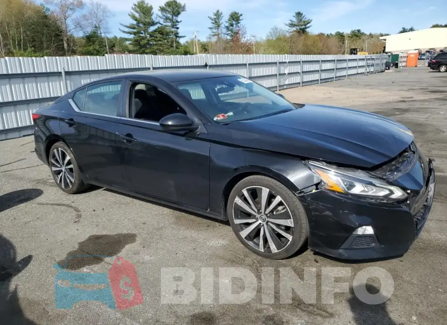 1N4BL4CV1NN385809 Photo# 4