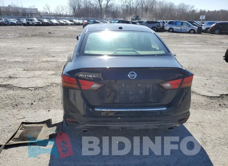 1N4BL4CV2LN311487 Photo# 6