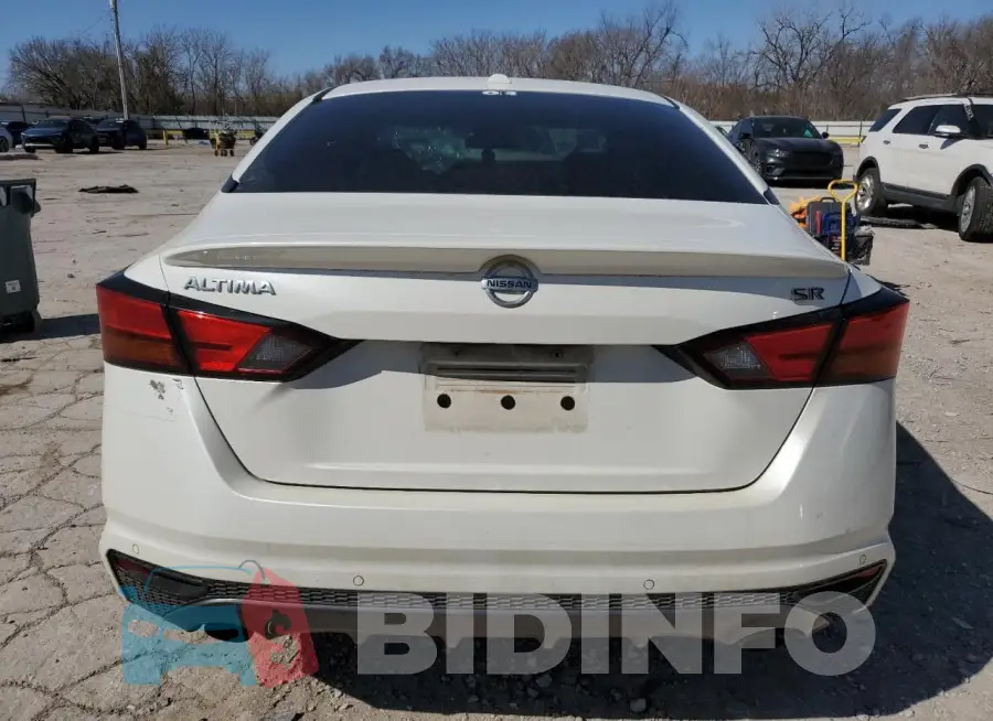 1N4BL4CV6LC125057 Photo# 6