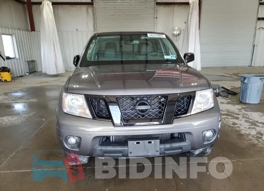 1N6ED0EB6LN709864 Photo# 5