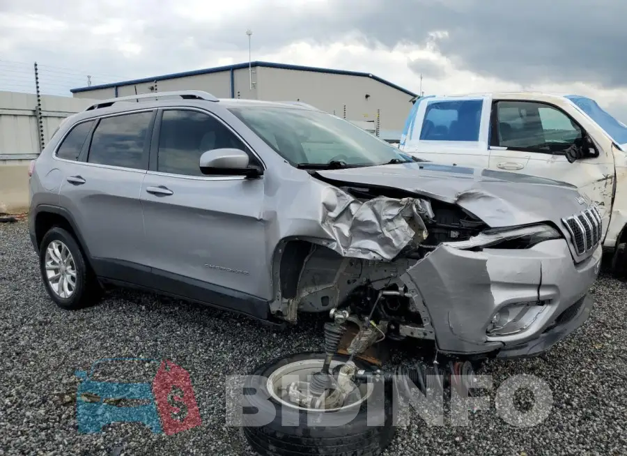 1C4PJLCB0KD297048 Photo# 4