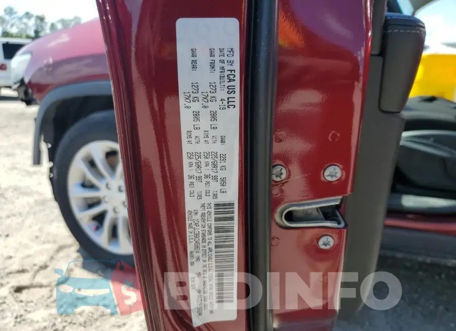 1C4PJLCB6KD450614 Photo# 14