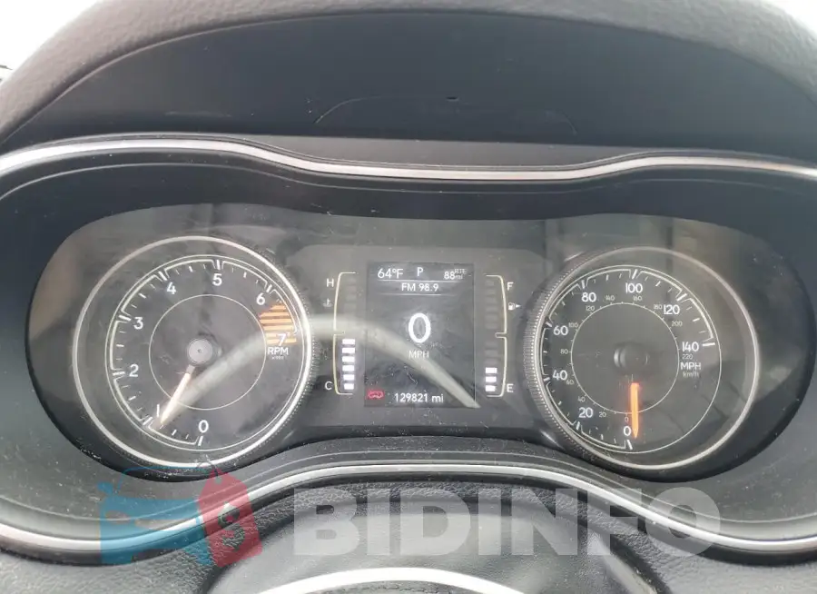1C4PJLLB3KD420387 Photo# 9