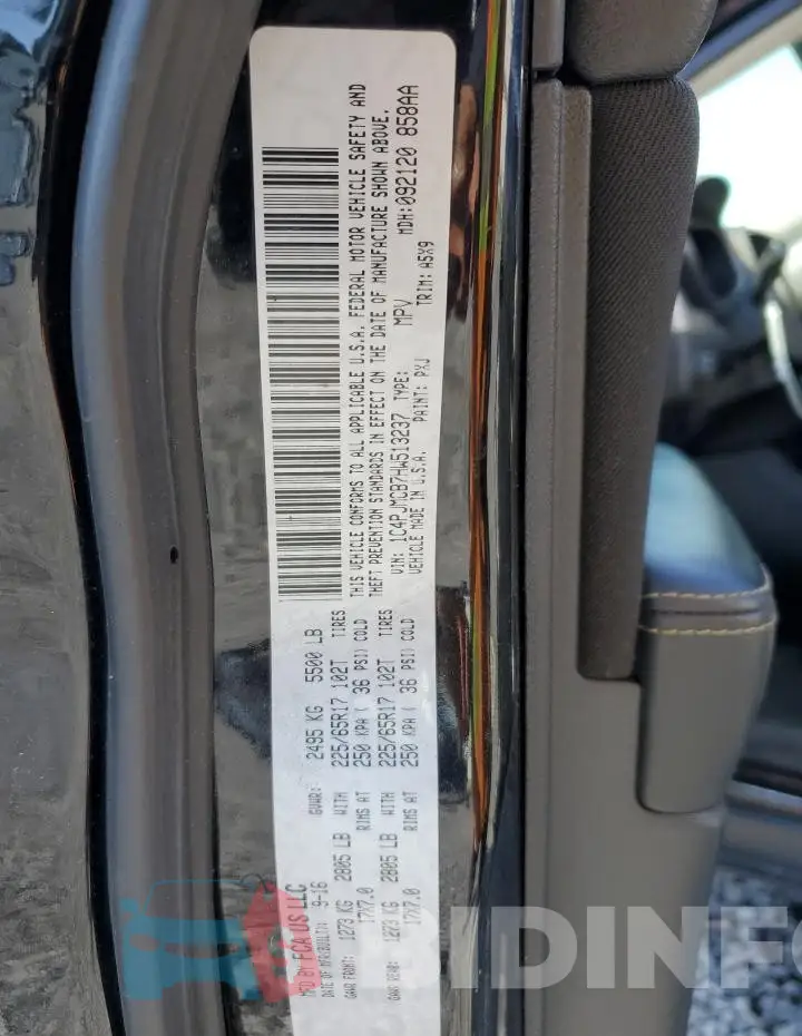 1C4PJMCB7HW513237 Photo# 13