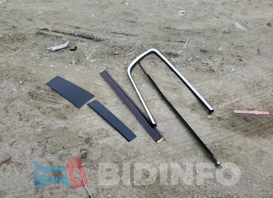 2C4RC1DG1LR256847 Photo# 13