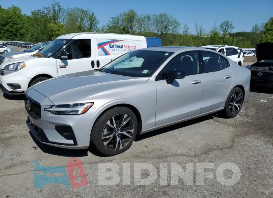 7JRL12FV1PG234286 Photo# 1