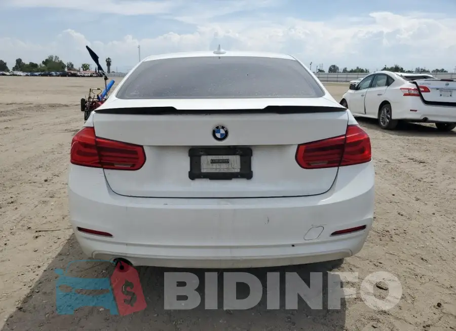 WBA8E1G53JNU92858 Photo# 6