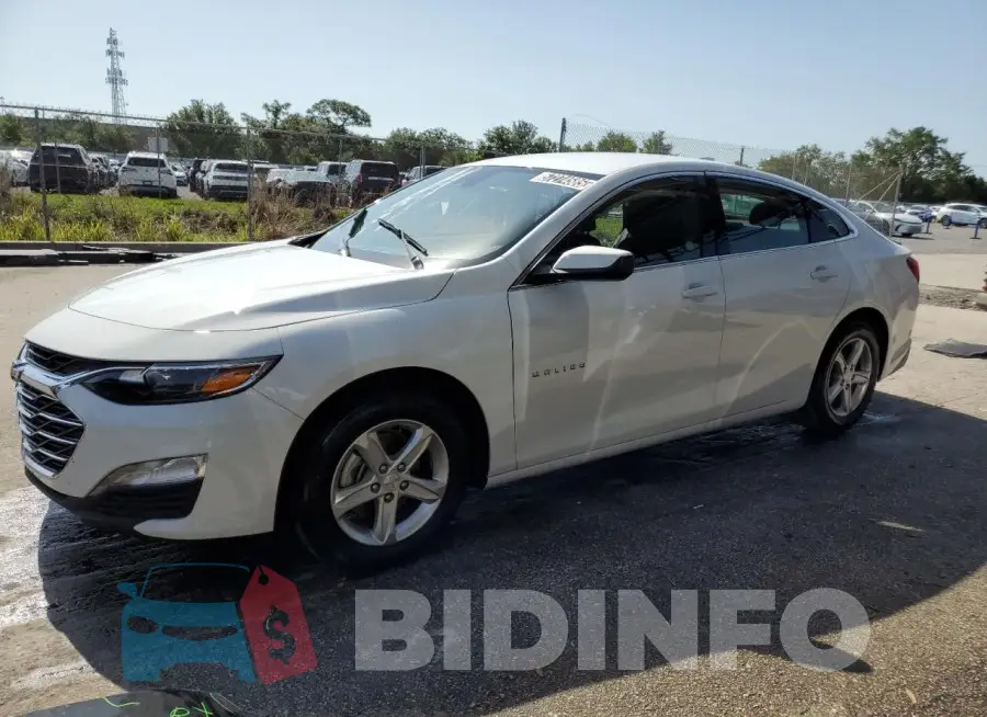 1G1ZD5ST0RF118357 Photo# 1