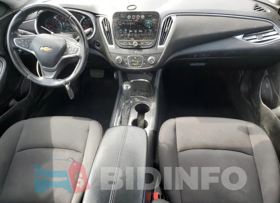 1G1ZD5ST5JF157028 Photo# 8