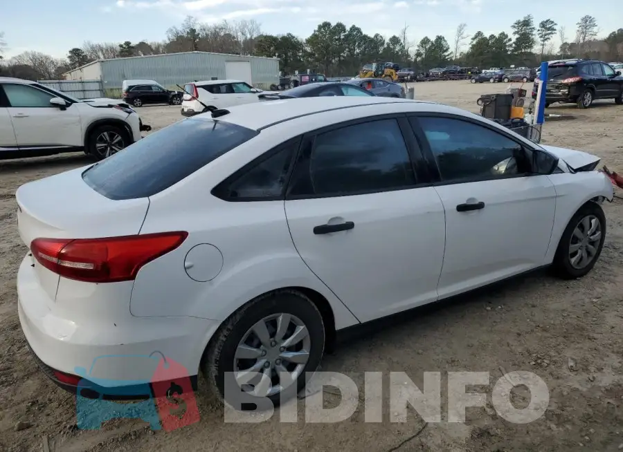 1FADP3E20GL348842 Photo# 3