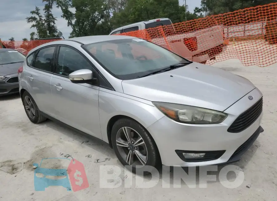 1FADP3KE2GL329014 Photo# 4